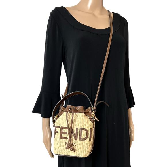 Fendi Mini Mon Tresor Bucket Bag - Picture 3 of 8